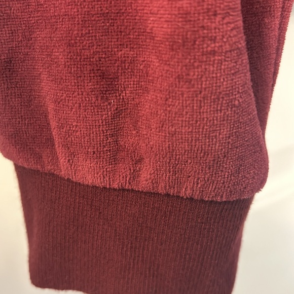 NWT!! THREADS 4 THOUGHT, ladies hoodie, size XL - Picture 3 of 4